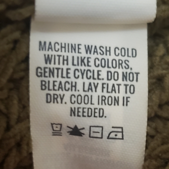 Aerie Womens oversized Olive Green Knit Sweater - Picture 8 of 9